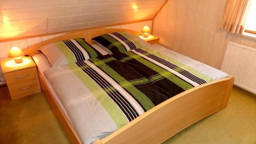 Ferienhaus für 5 Personen, mit Terrasse und Garten sowie Pool in Sehmatal - 4