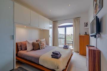 Chambre d’hôte pour 2 personnes, avec vue ainsi que piscine et terrasse dans Xaghra