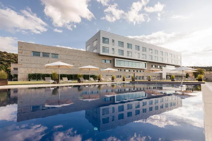 Hotel for 2 people, with garden and view as well as sauna and pool - 1