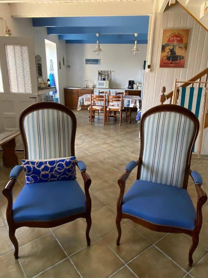 Location de vacances pour 5 personnes, avec terrasse dans Plage Du Steir Penmarc H - 4