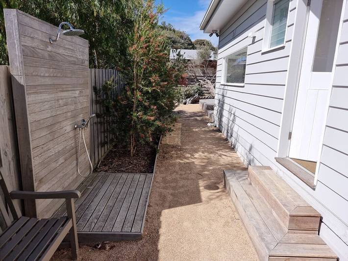 Holiday home for 10 people, with terrace and garden, with pets in Point Lonsdale