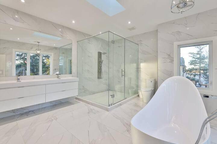 Chambre d’hôte pour 2 personnes, avec vue et jardin à Toronto - 4