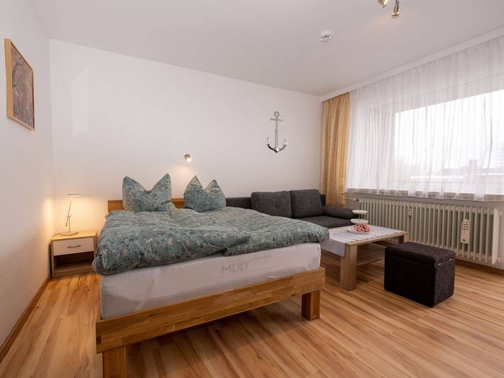 Ferienwohnung für 2 Personen, mit Balkon in Wilhelmshaven