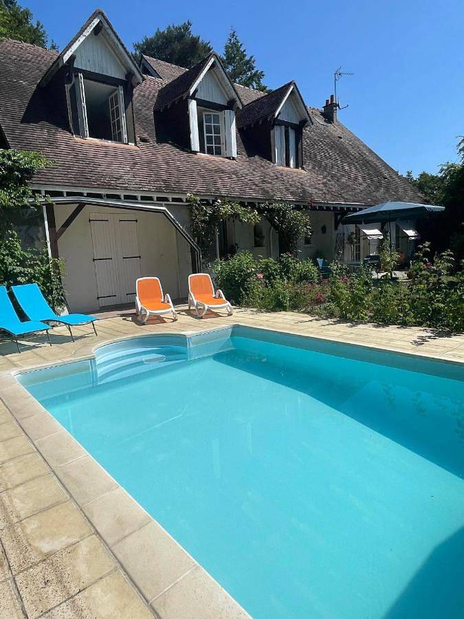 Apartamento de vacaciones para 3 personas, con vistas además de jardín y piscina - 1