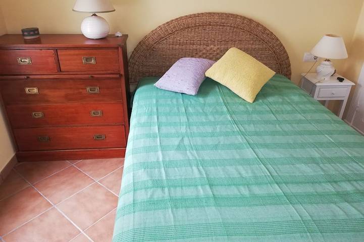 Gîte pour 3 personnes, avec terrasse dans La Isleta del Moro - 3