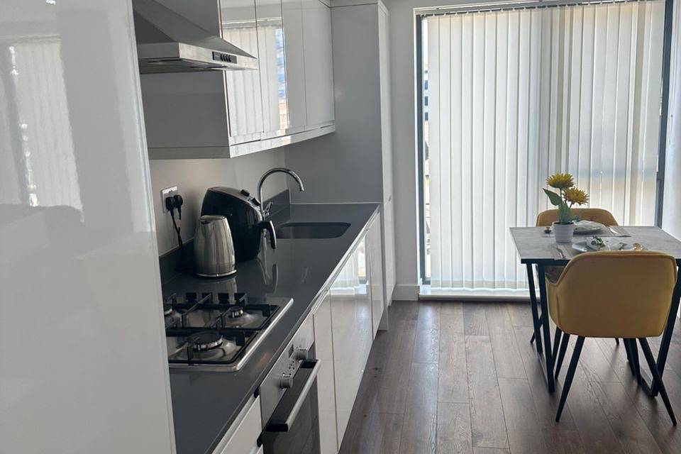 Ganze Ferienwohnung, London Polytechnic Apartment with 3 Bedrooms in Greenwich, London