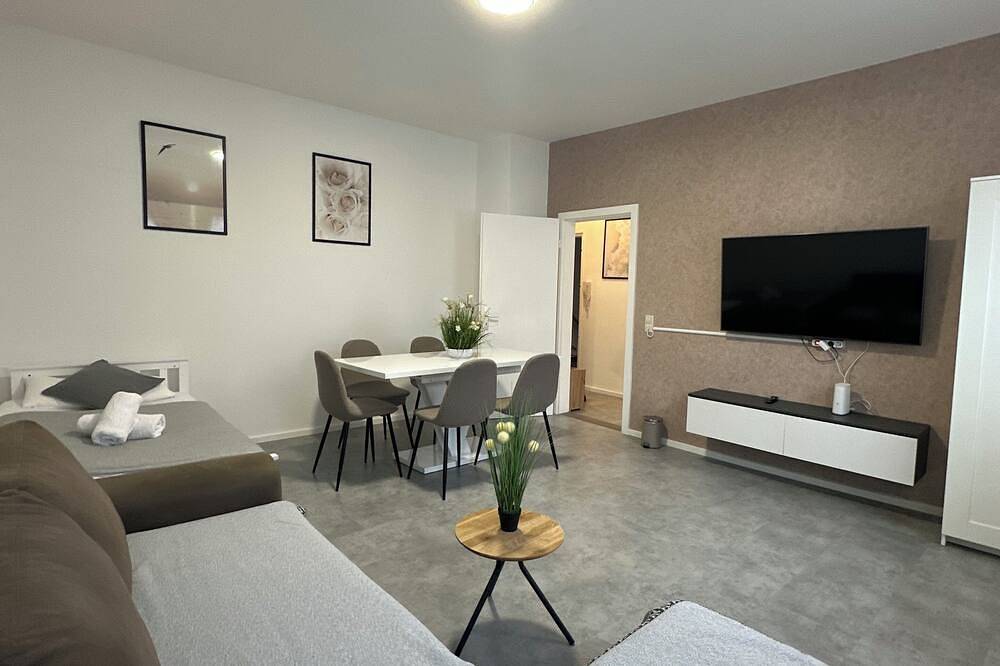 Ganze Wohnung, Modernes Appartment im Zentrum, Anbindung Stuttgart, Märklineum und Ews Arena, in Göppingen, Landkreis Göppingen