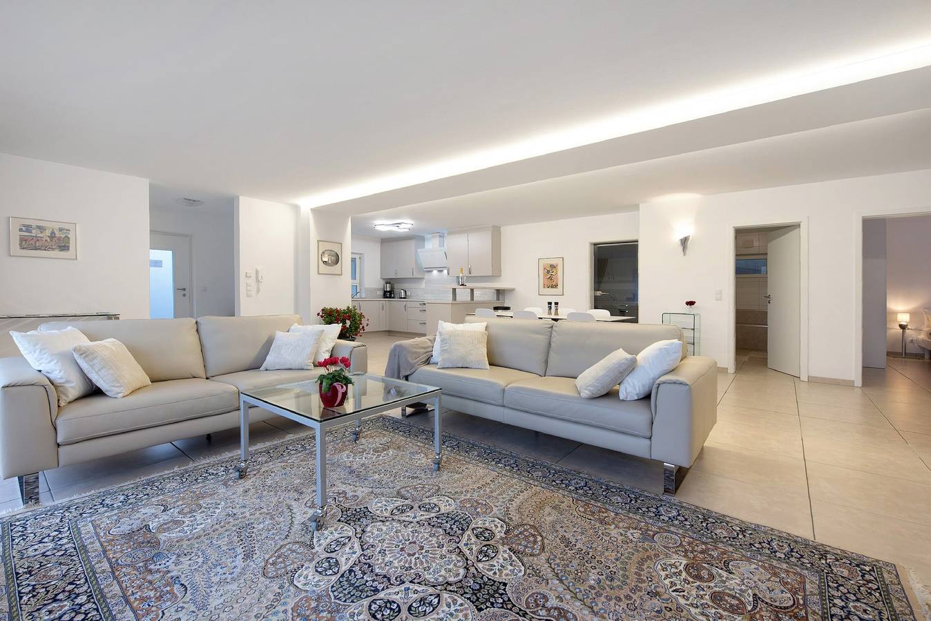 Ganze Wohnung, Ferienwohnung Talblick: Bergblick, private Terrasse & Wlan in Stockach, Landkreis Konstanz