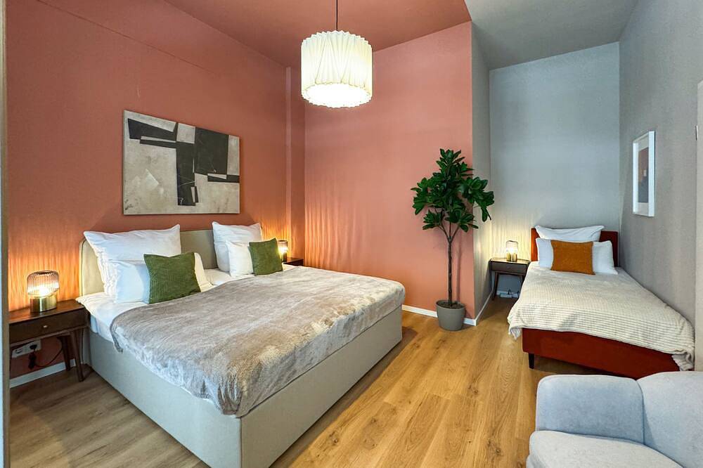 Ganze Wohnung, Großzügiges Design-Apartment - Mitte - 10 Gäste in Mitte Berlin, Berlin