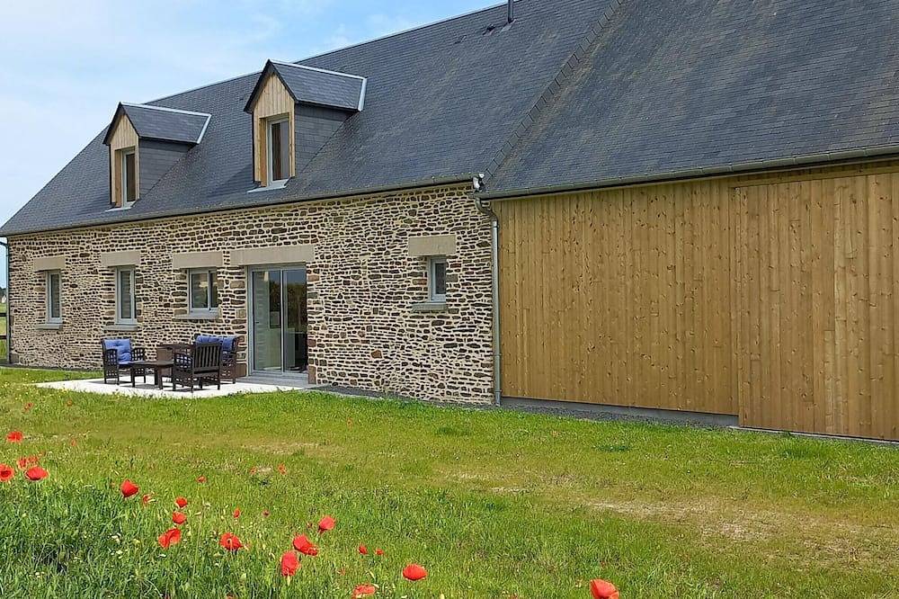 Gîte pour 6 Personnes dans Ardevon, Pontorson