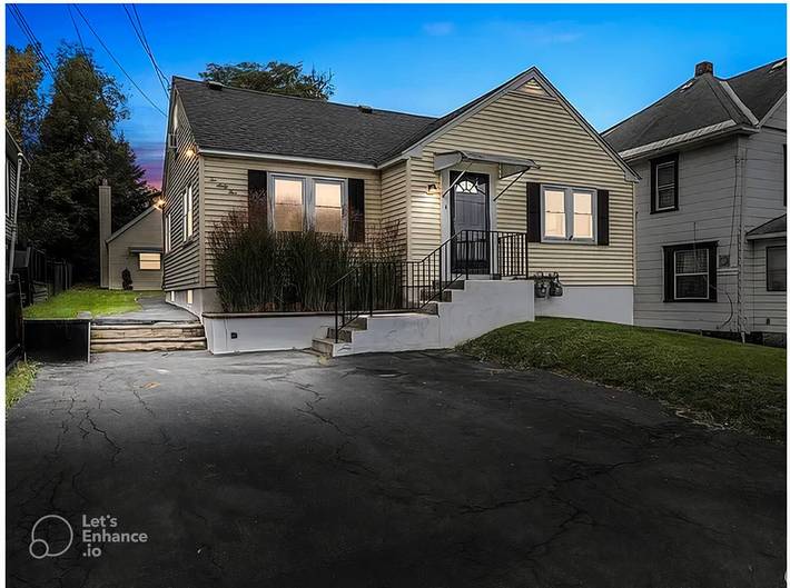 Acogedora casa de huéspedes en Eastwood, privada, conveniente y cómoda in Syracuse, Condado de Onondaga