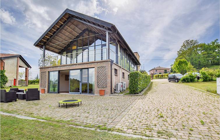 Ferienhaus für 27 Personen, mit Terrasse und Pool sowie Sauna und Garten - 1