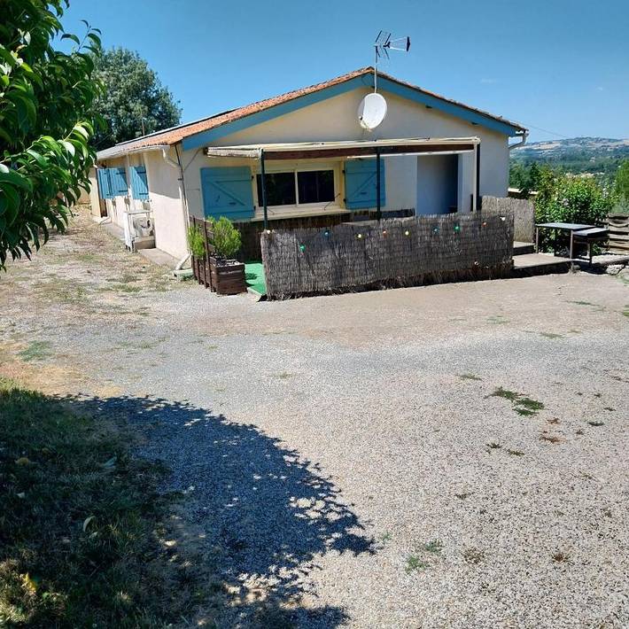 Apartamento de vacaciones para 6 personas, con balcón además de jardín y vistas - 1