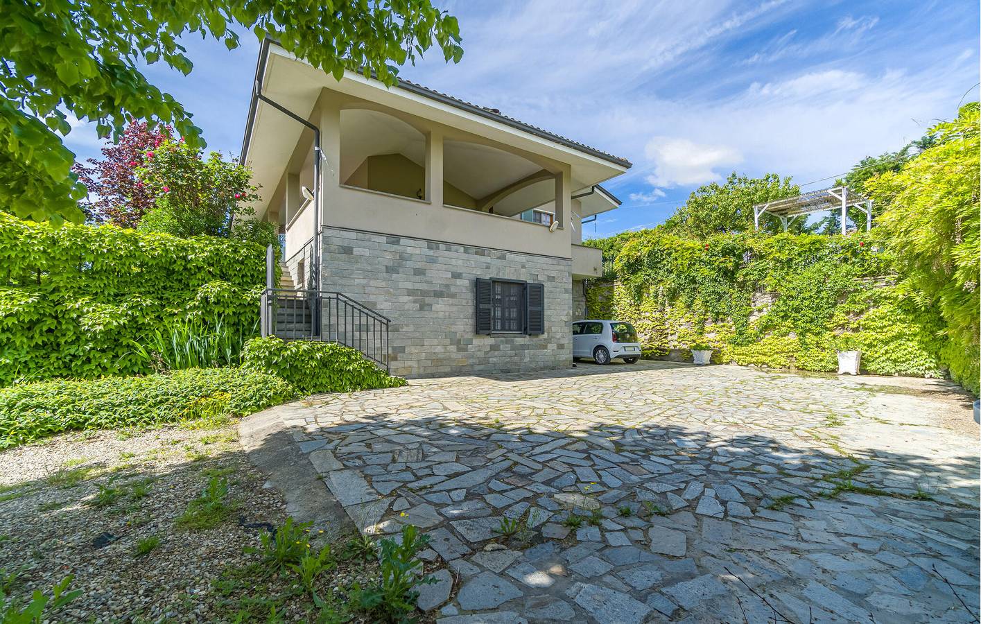 Luxuswohnung mit Pool und Garage, Montegrosso d'Asti in Agliano Terme, Langhe