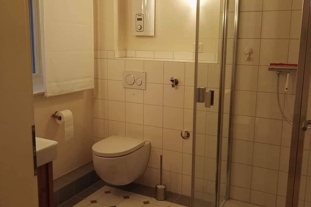 Ganze Wohnung, Dasalte.haus - Ferienwohnung \"Die Unten\" in Göttingen, Niedersachsen