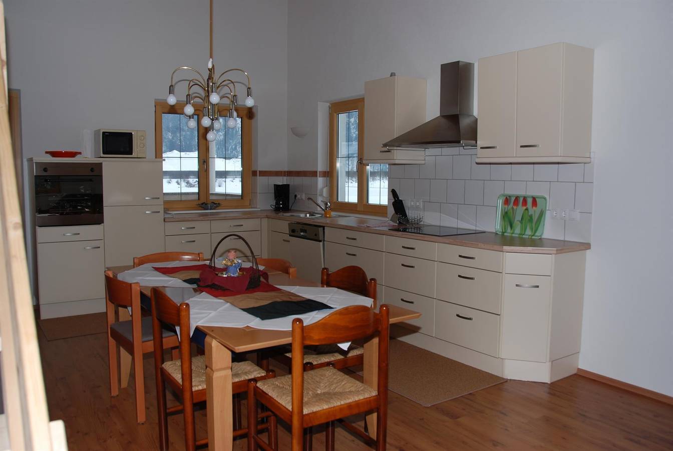Ganze Ferienwohnung, Appartement 2 in Radfeld, Kaisergebirge