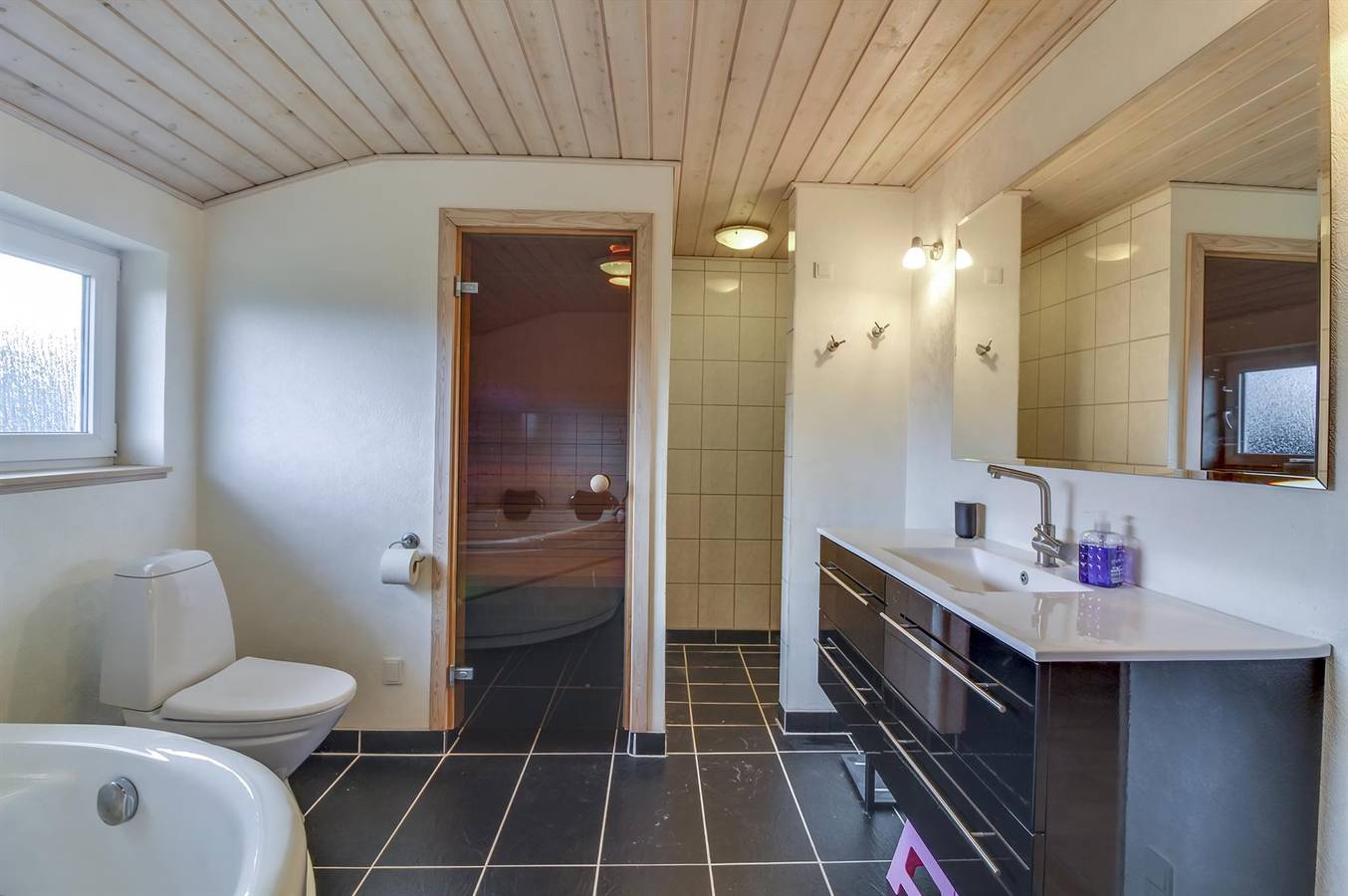 Beautiful home in Løkken w/ Sauna, Wifi and 4 Bedrooms in Løkken, Hjørring und Umgebung