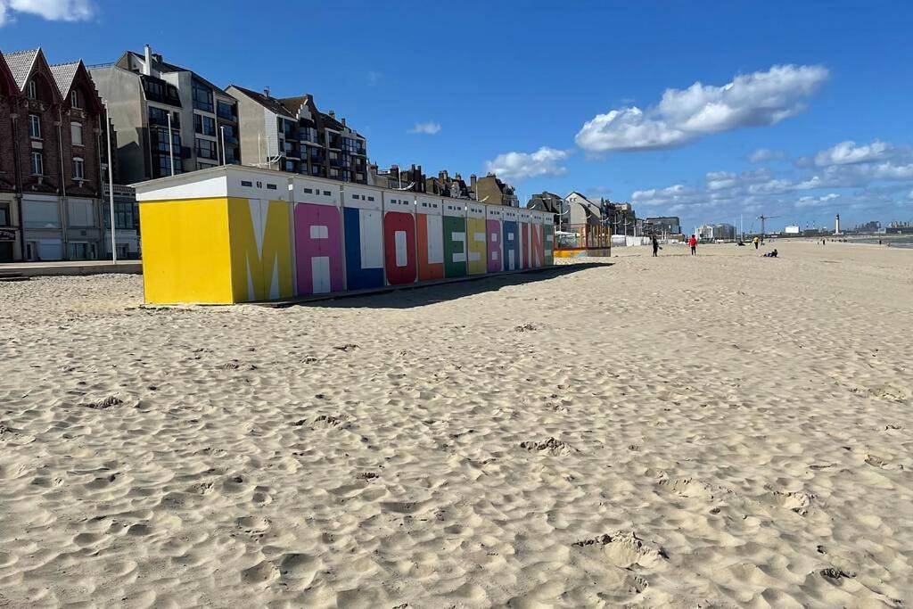 La Maison Bleue, Jardin & Mer 300m in Dunkerque, Côte des dunes de Flandres