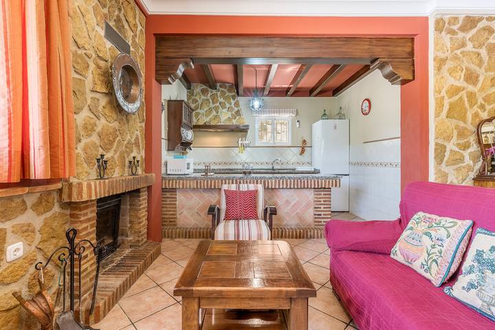 Casa Rural 'Casa Rural Puente Piedra' mit Bergblick, Wlan und Klimaanlage in Carcabuey, Sierras Subbéticas