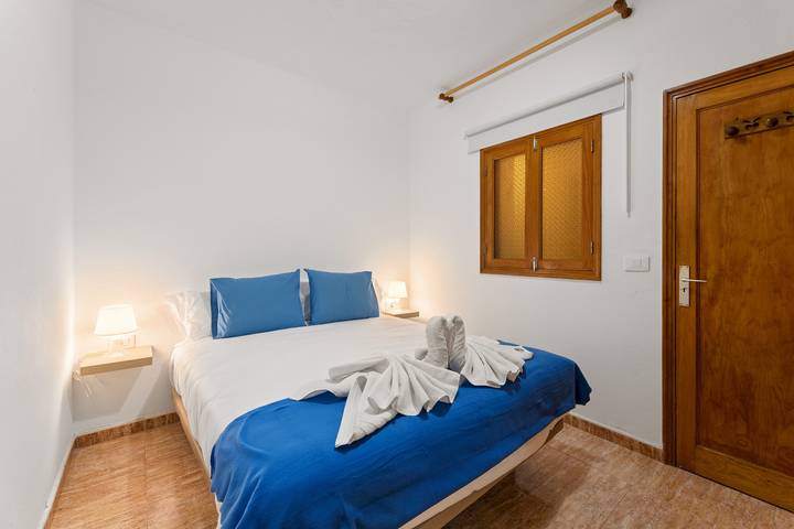 Ferienhaus für 4 Personen mit Terrasse in Orzola, Haría