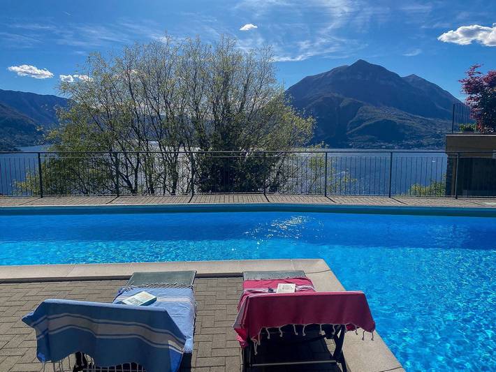 Ferienwohnung für 4 Personen, mit Garten und Pool sowie Ausblick und Seeblick am Comer See - 2