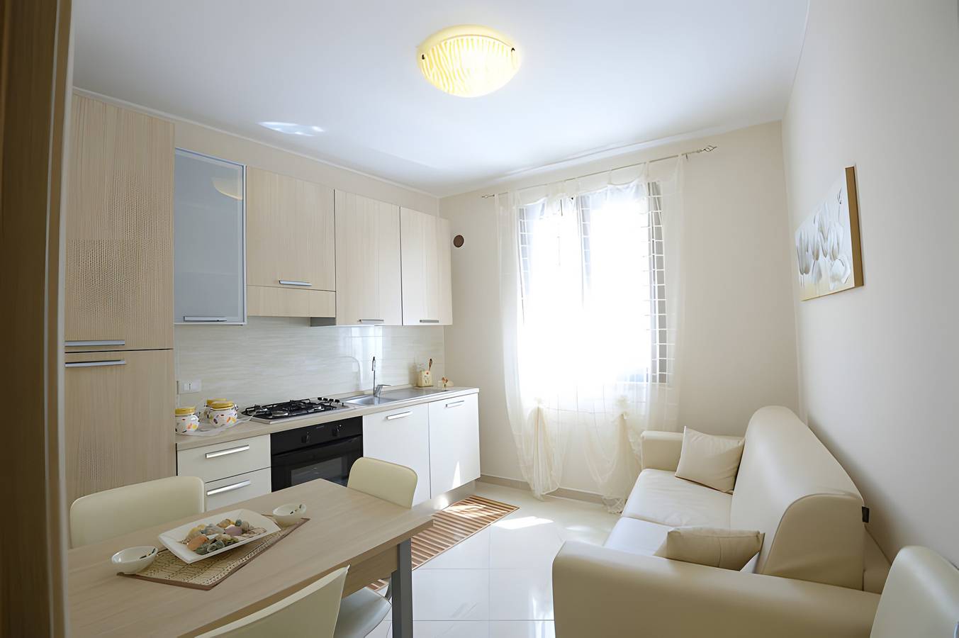 Geheel appartement, Case Vacanza Edera - Orchidea vlak bij de haven van Trapani in Trapani, Provincie Trapani