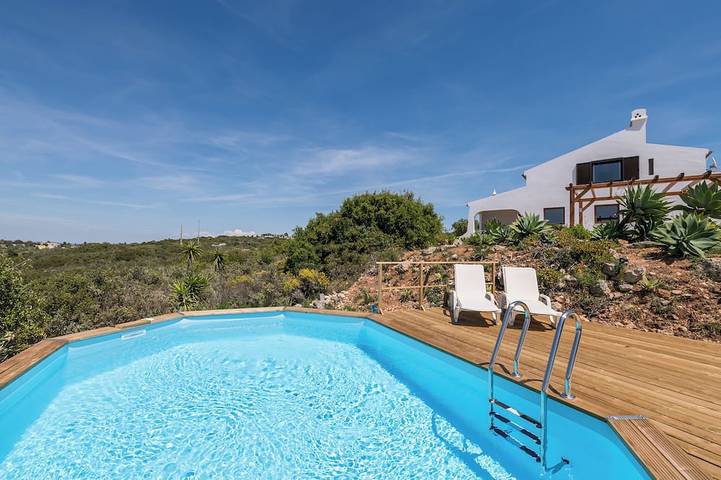 Villa for 8 people, with garden in Ferragudo