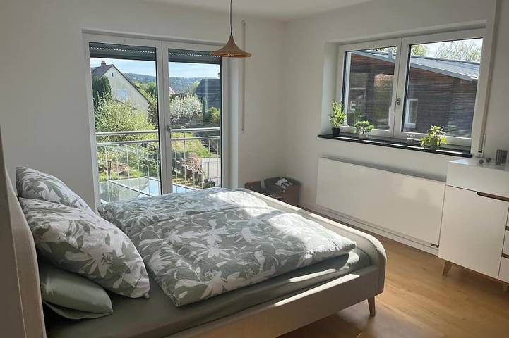 Ferienwohnung für 4 Personen, mit Balkon und Garten in Altdorf bei Nürnberg