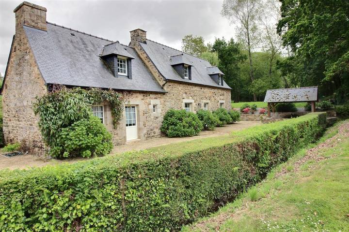 Gîte pour 5 personnes, avec jardin et terrasse à Minihy-Tréguier - 3