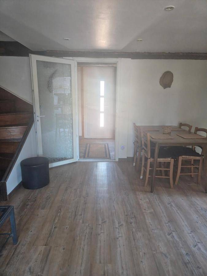 Location de vacances pour 4 personnes, avec Terrasse ainsi que Jardin et Piscine à Balaruc-le-Vieux - 4