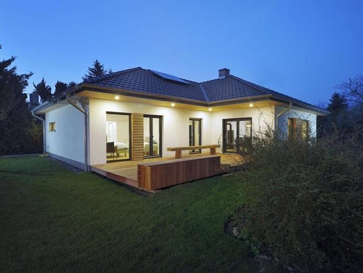Ferienhaus für 6 Personen, mit Terrasse und Garten