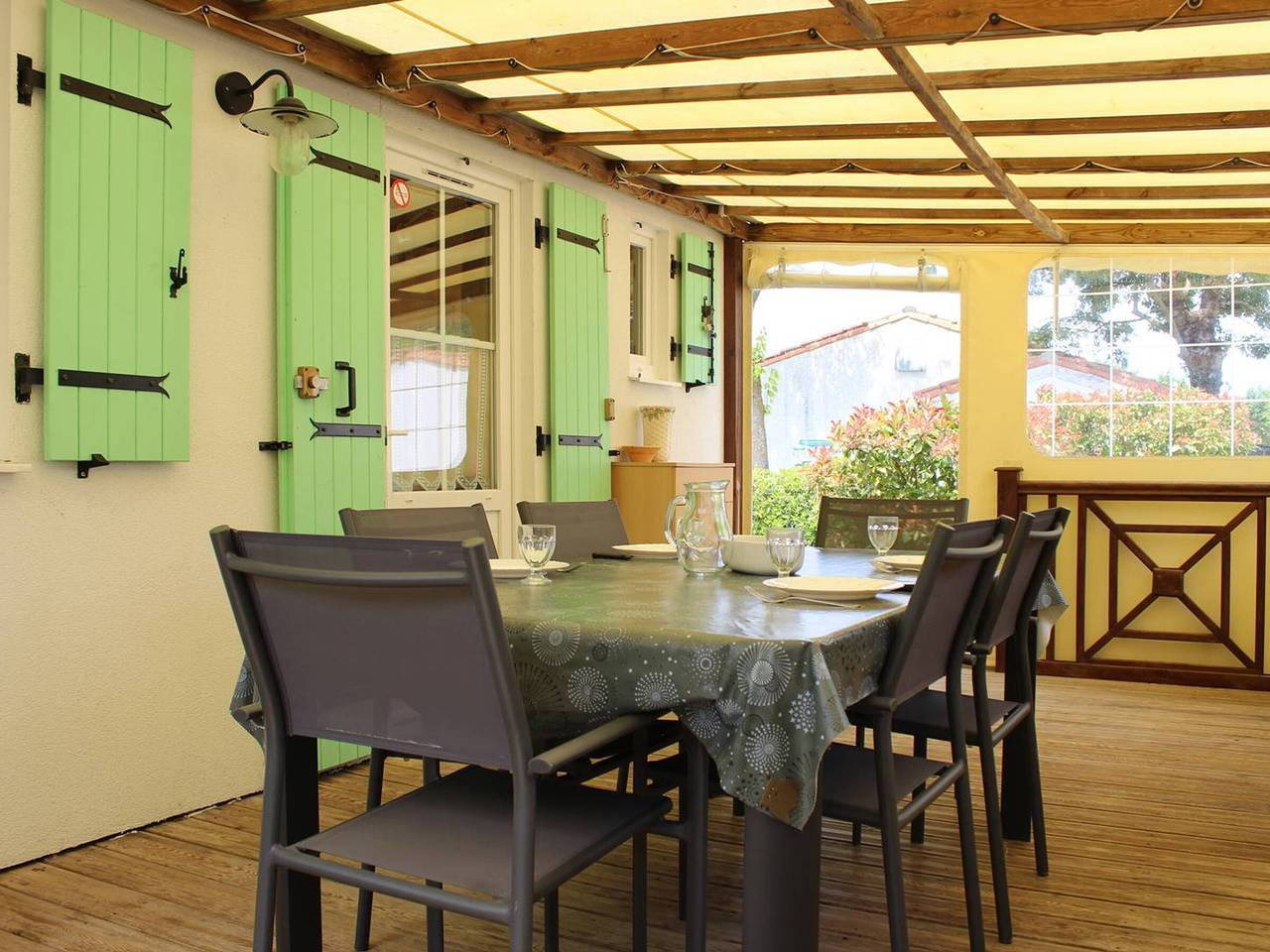 Chalet pour 4 Personnes dans Saint-Pierre-d'Oléron, Région de Rochefort