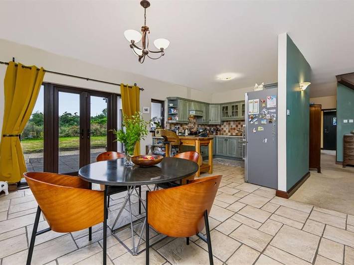 Ferienwohnung für 4 Personen, mit Balkon und Terrasse sowie Sauna und Ausblick in Glarus - 4