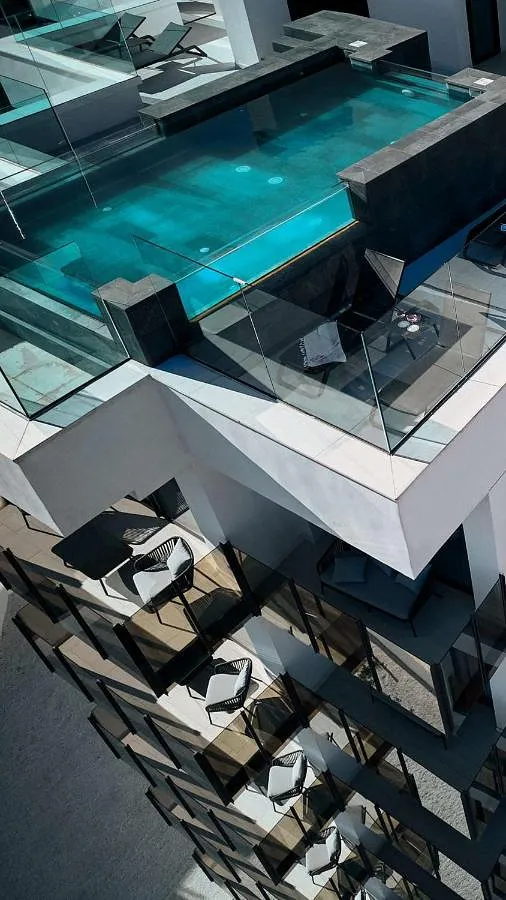 Apartamento de vacaciones para 4 personas, con terraza además de piscina y vistas - 1
