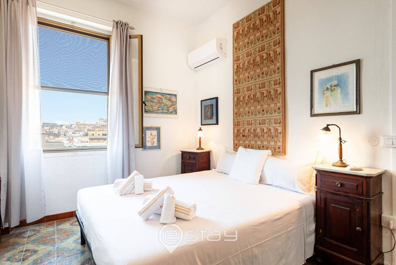 Ganze Wohnung, Cag-016-Saym-Gianturco 19 in Cagliari, Campidano