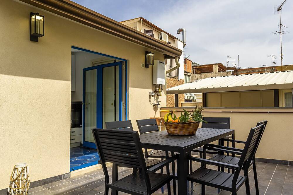 La Casa Dei Ricordi Letojanni in Letojanni, Messina Province