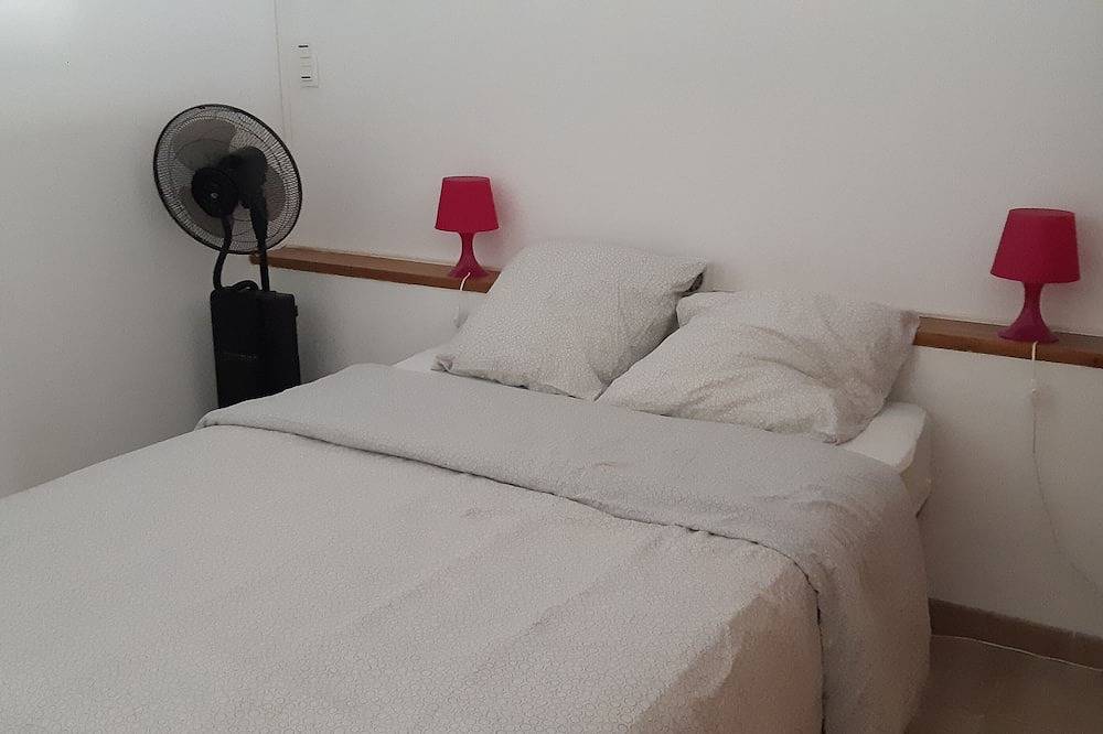 Proche de la plage et des lieues de compétitions des jeux olympiques 2024 . in Marseille, Parc national des Calanques