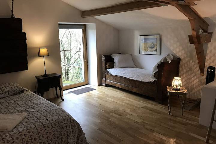 Location de vacances pour 6 personnes, animaux acceptés à Cersay - 2