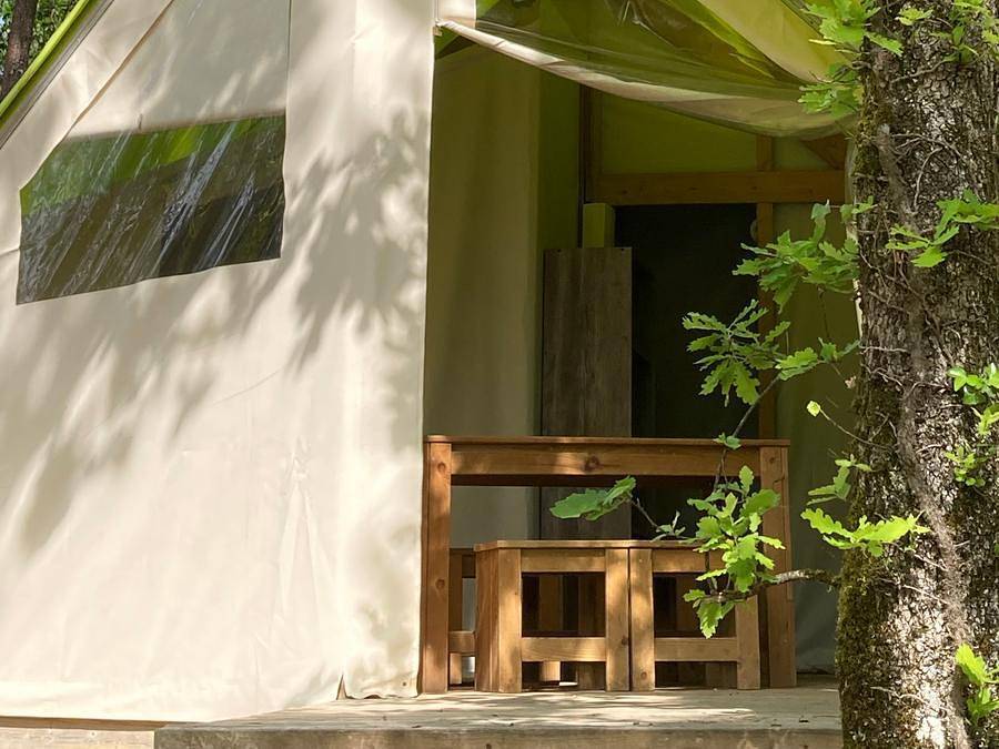 Camping Les Bois de Prayssac - Safarizelt 5 personen - Zelt Lodge Toilés Holzstruktur in Prayssac, Quercy