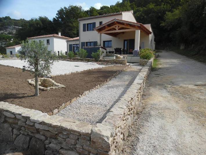 Chambre d’hôte pour 2 personnes, avec jardin ainsi que vue et piscine à Bonnieux - 2