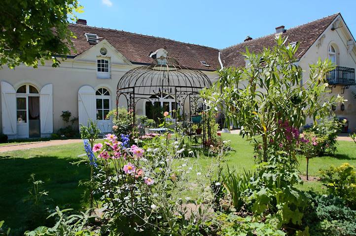 Chambre d’hôte pour 4 personnes, avec jardin et piscine