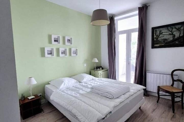 Location de vacances pour 12 personnes, avec balcon dans Plage Nord (Fouras) - 4