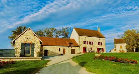 Gîte pour 6 personnes, avec jardin ainsi que vue sur le lac et terrasse dans la Creuse
