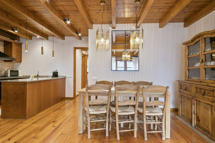 Gîte pour 4 personnes, avec balcon dans Gessa - 2