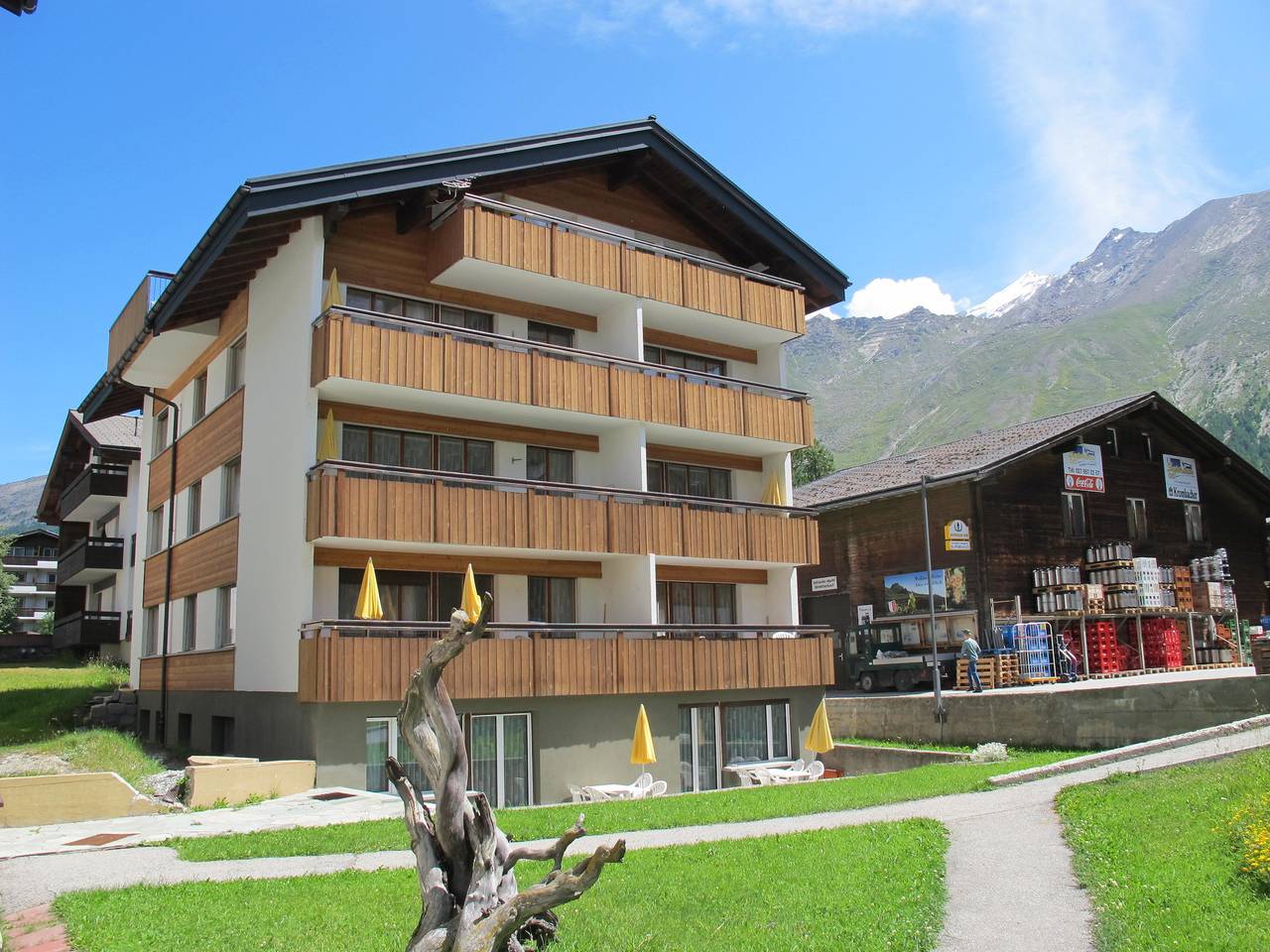 Entire holiday apartment, Holiday apartment for 7 people with view in Saas-Fee, Wallisian Alps