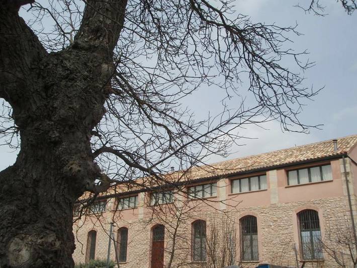 Casa rural para 12 personas, con vistas además de jardín y terraza en Molina de Aragón