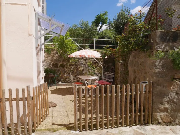 Casa de vacaciones para 5 personas, con vistas y jardín - 1