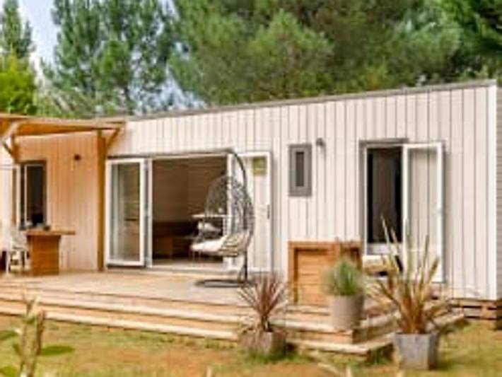 Mobil home pour 4 personnes, avec bassin pour enfant, animaux acceptés à Saint-Crépin-et-Carlucet - 2