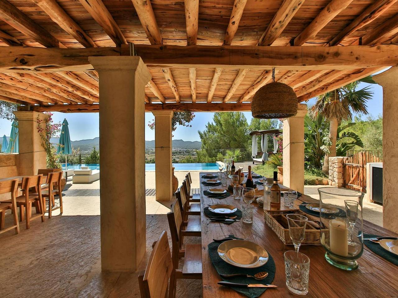 Cozy holiday home with outdoor cinema in Sant Antoni de Portmany, Ibiza Oeste
