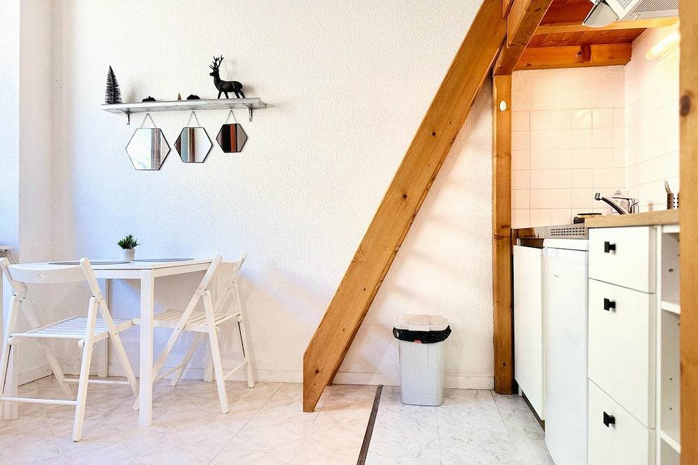 Ganze Wohnung, Lovely studio with mountain and river views in Prémanon, Regionaler Naturpark Hochjura